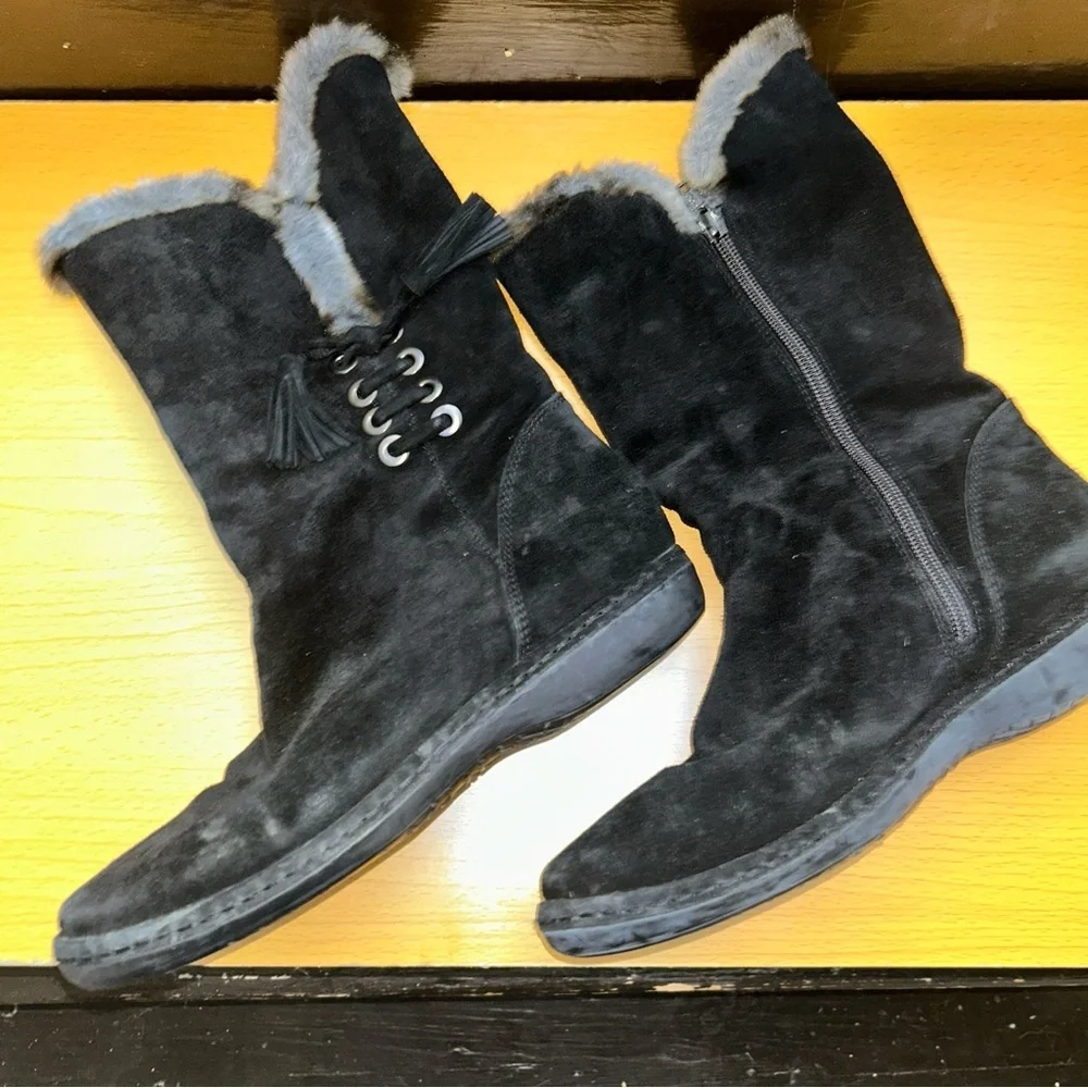 Stuart Weitzman elegant black